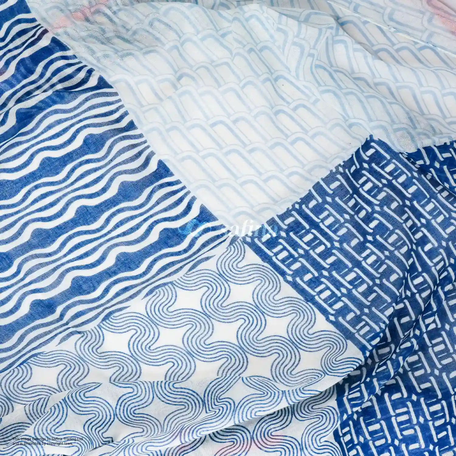 Navy leaf printed cotton scarf - Image 4